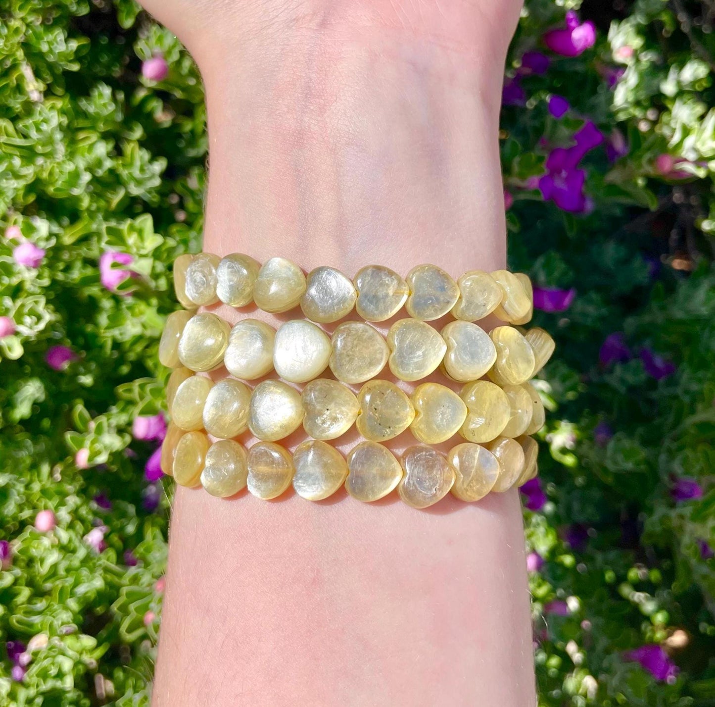 Flashy Golden Mica Heart Bracelet