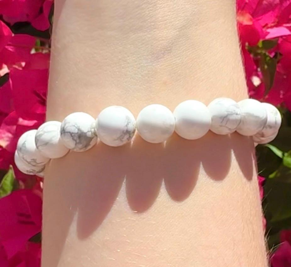 Beautiful White Howlite Bracelet