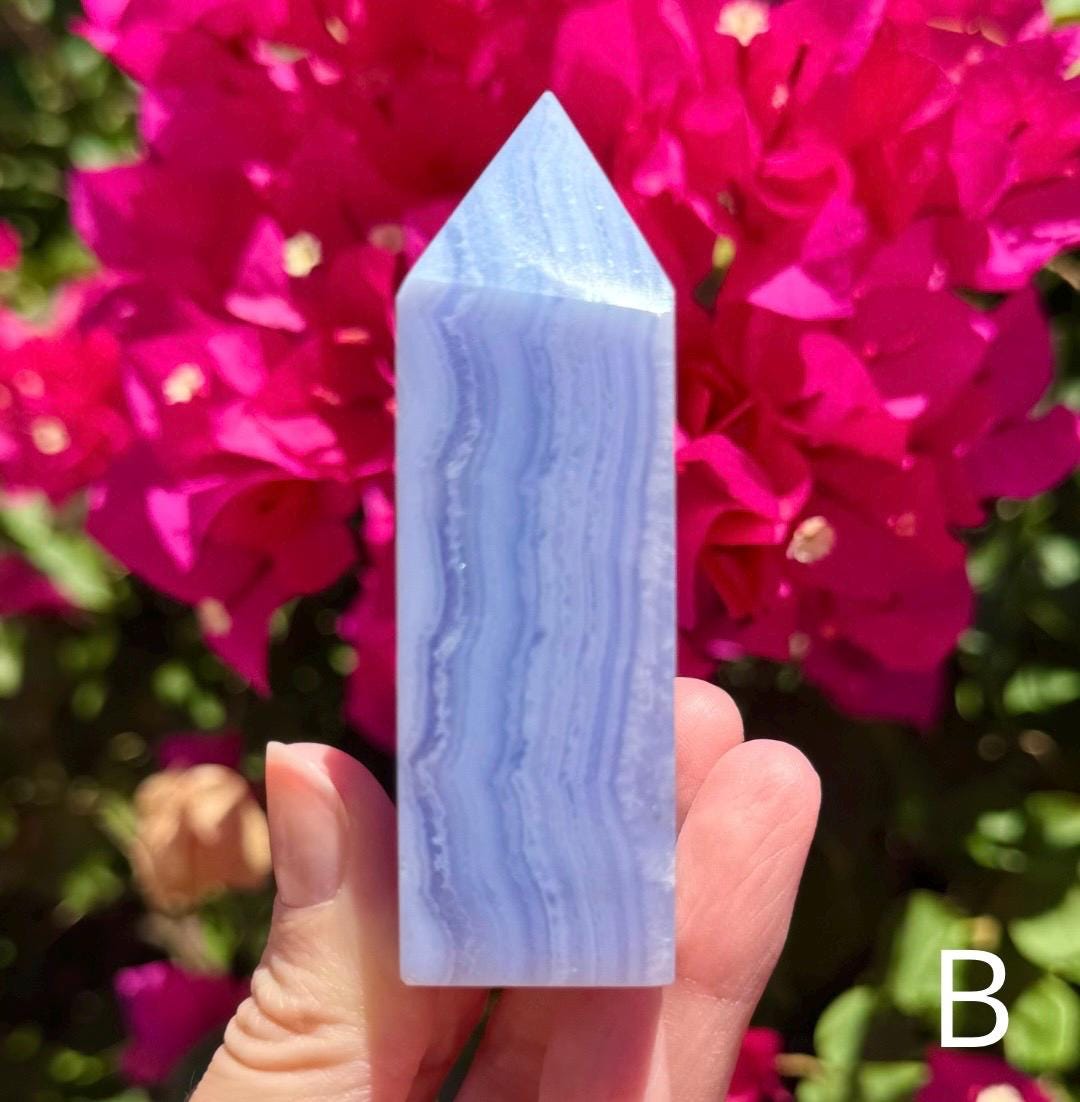 Gorgeous Blue Lace Agate Tower