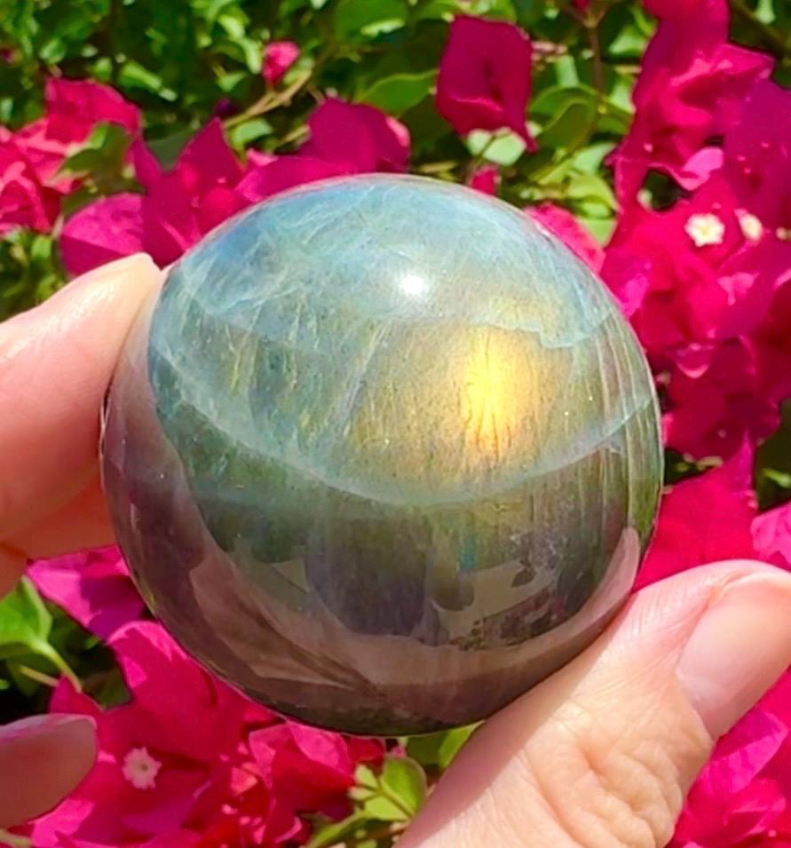 Super Flashy Golden Labradorite Sphere Flashy Labradorite
