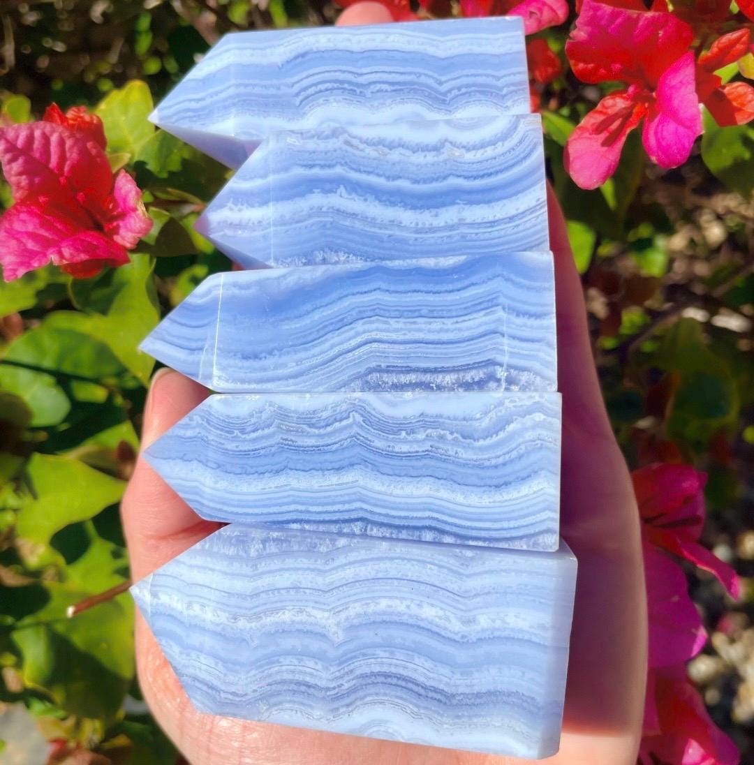 Gorgeous Blue Lace Agate Tower