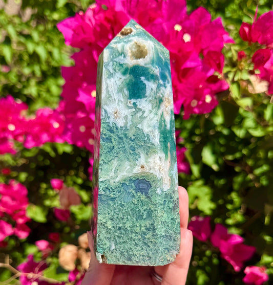 Druzy Moss Agate Tower 6”