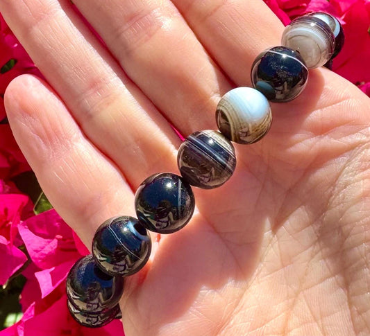 Beautiful Black Banded Agate Bracelet